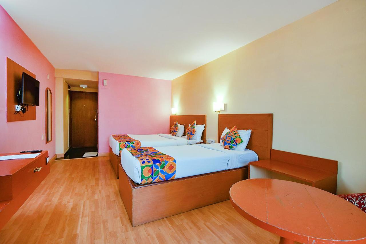 Fabhotel Khems Shoram Palace Road Ooty Dış mekan fotoğraf