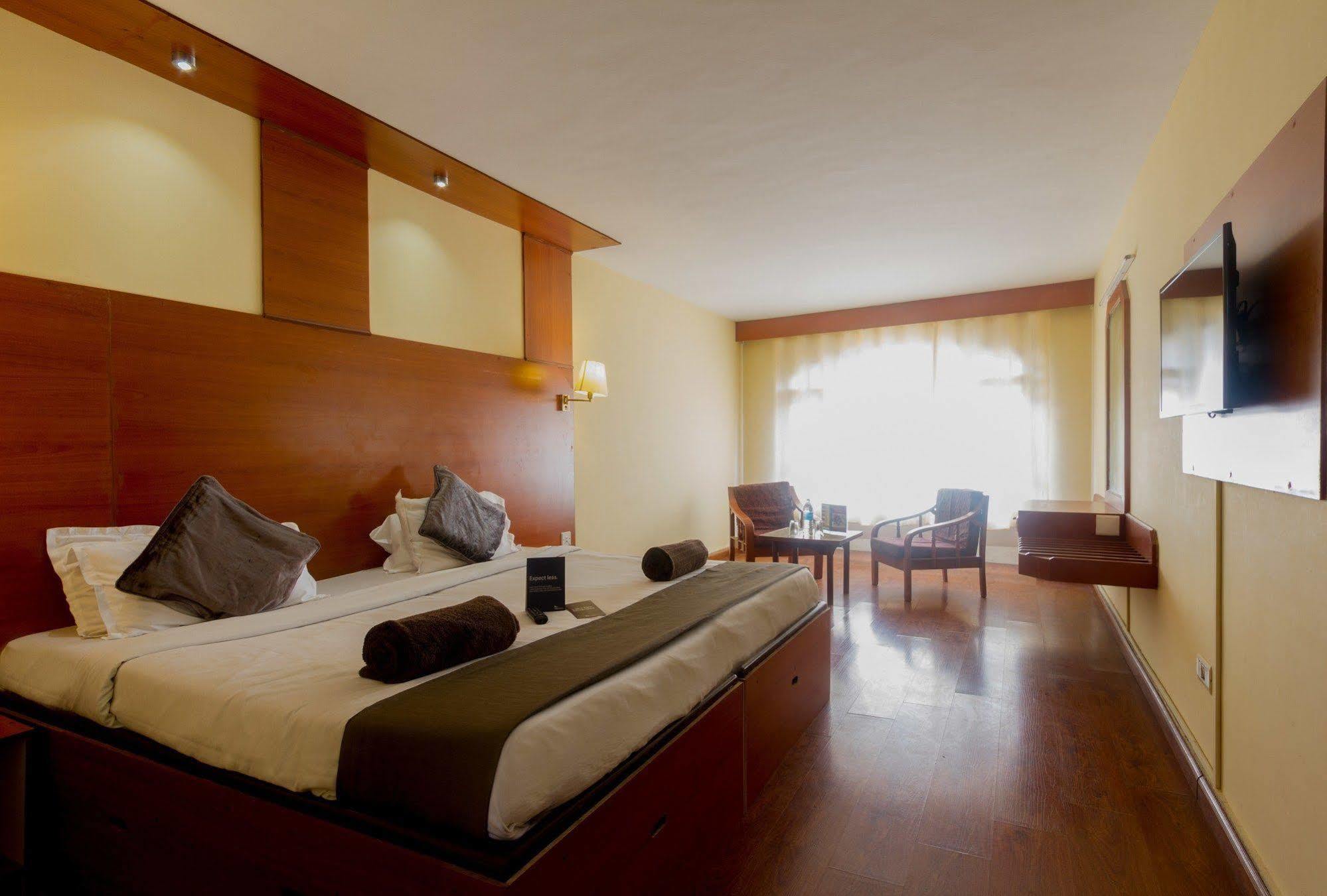 Fabhotel Khems Shoram Palace Road Ooty Dış mekan fotoğraf