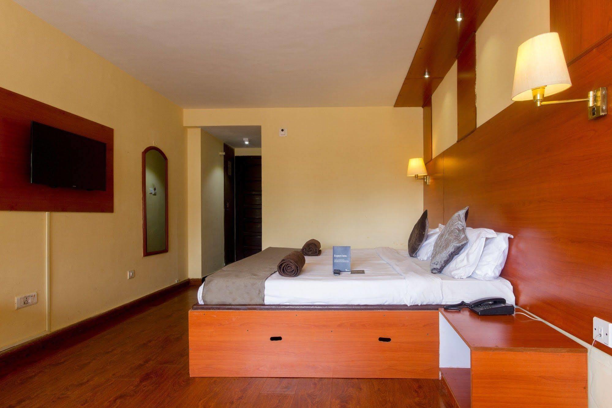 Fabhotel Khems Shoram Palace Road Ooty Dış mekan fotoğraf