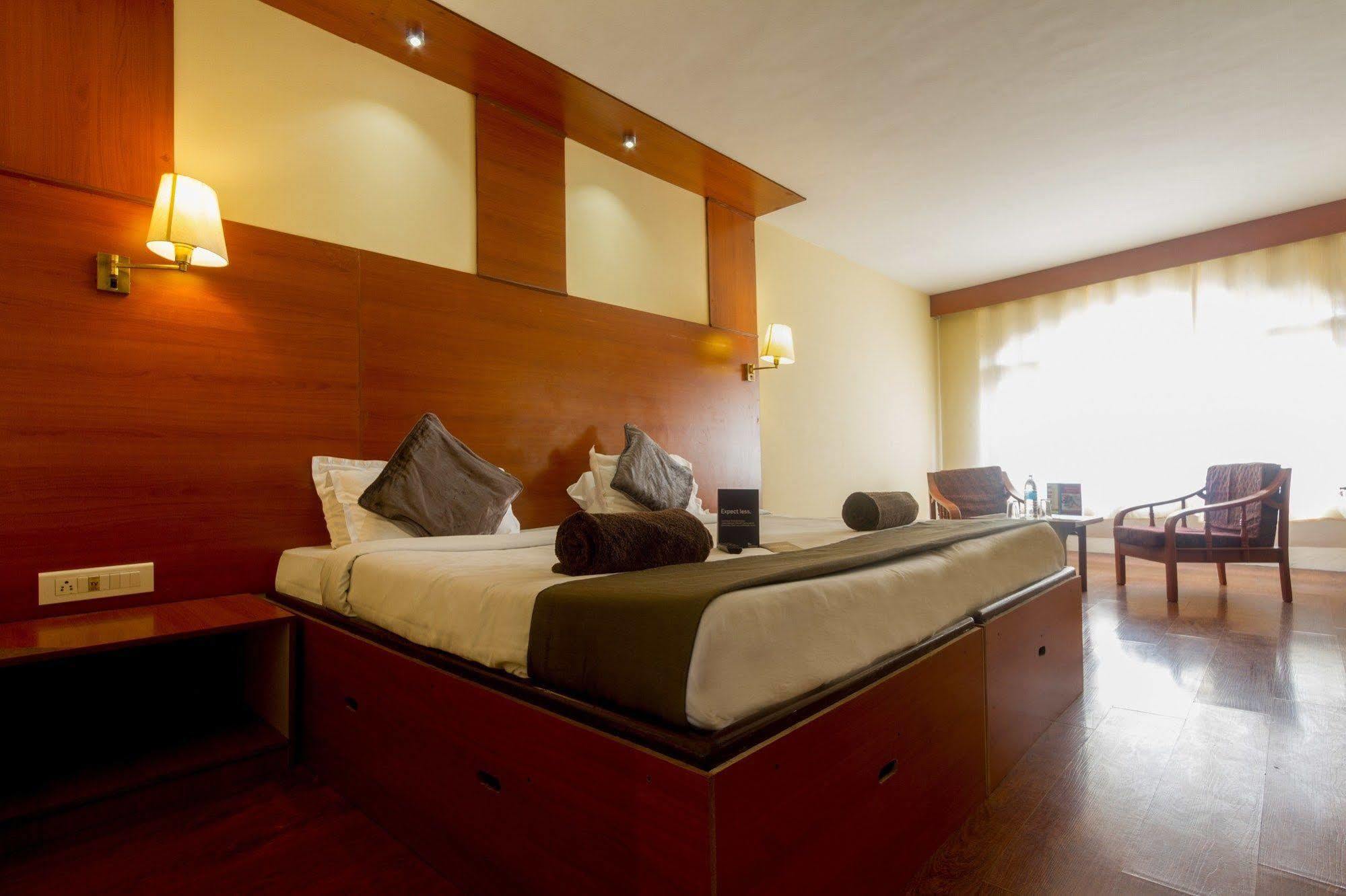 Fabhotel Khems Shoram Palace Road Ooty Dış mekan fotoğraf
