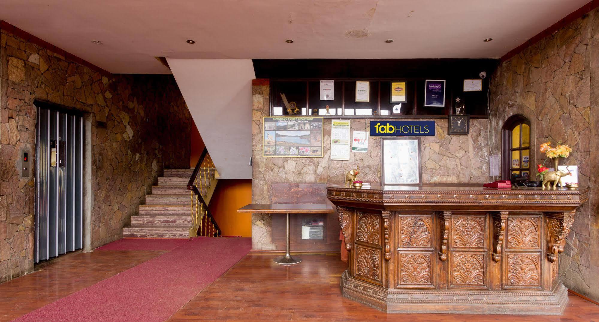 Fabhotel Khems Shoram Palace Road Ooty Dış mekan fotoğraf