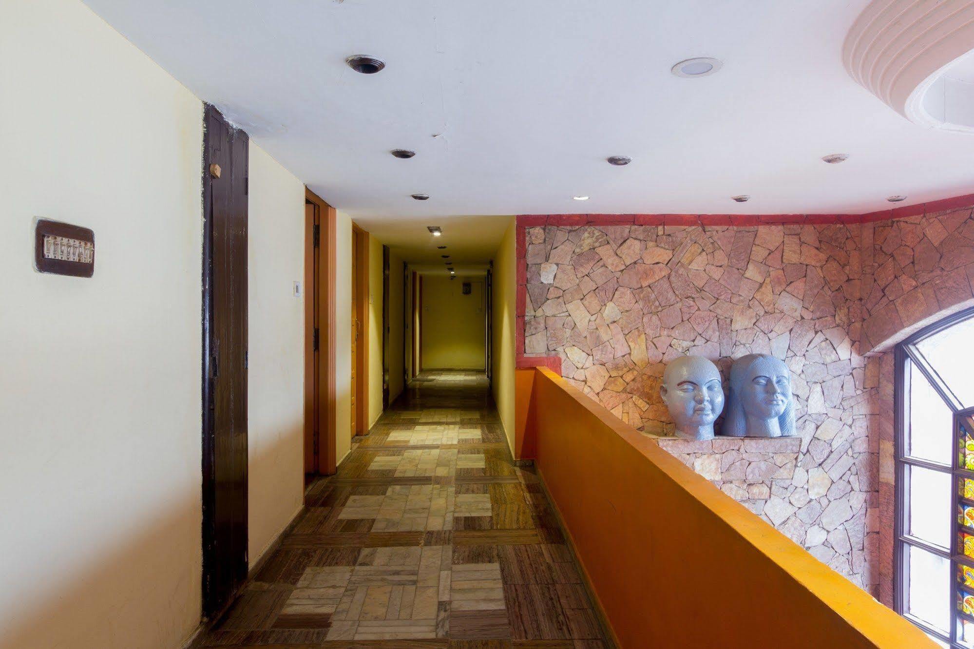 Fabhotel Khems Shoram Palace Road Ooty Dış mekan fotoğraf